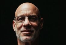 online erotic profile presence